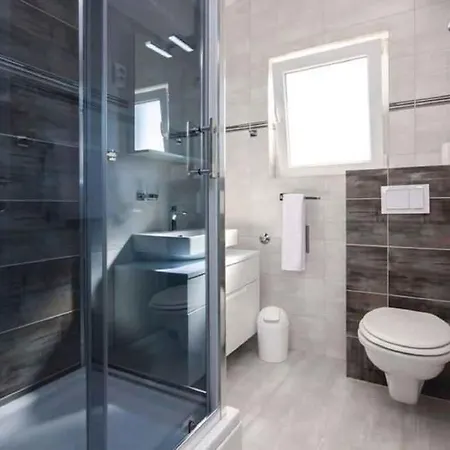 Appartement In 36019 Rogoznica (Sibenik-Knin)